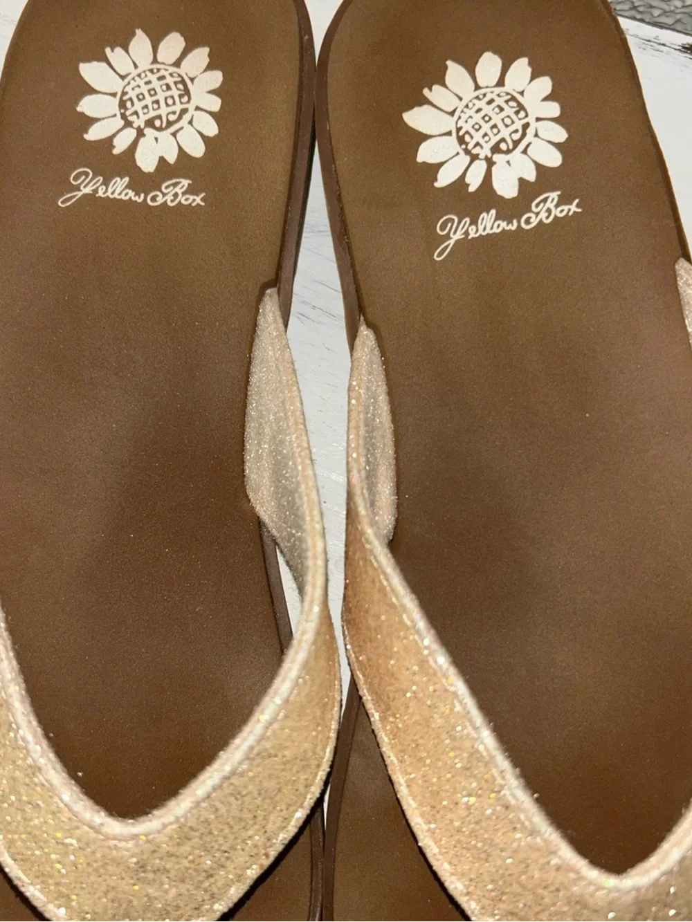 Yellow Box Women's Glitter Flip Flop Sandals - Champagne Gold - Picture 2 of 5